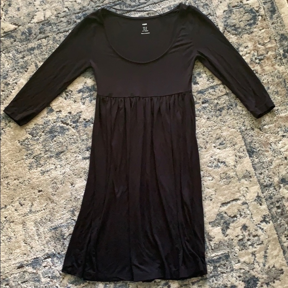 *NWOT* H&M- Scoop Neck Dress- XS